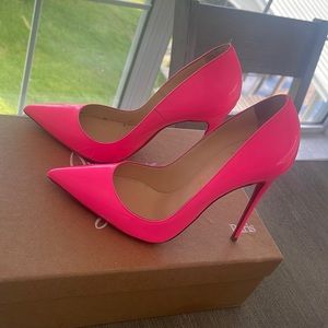Hot pink so Kate Christian Louboutins size 7